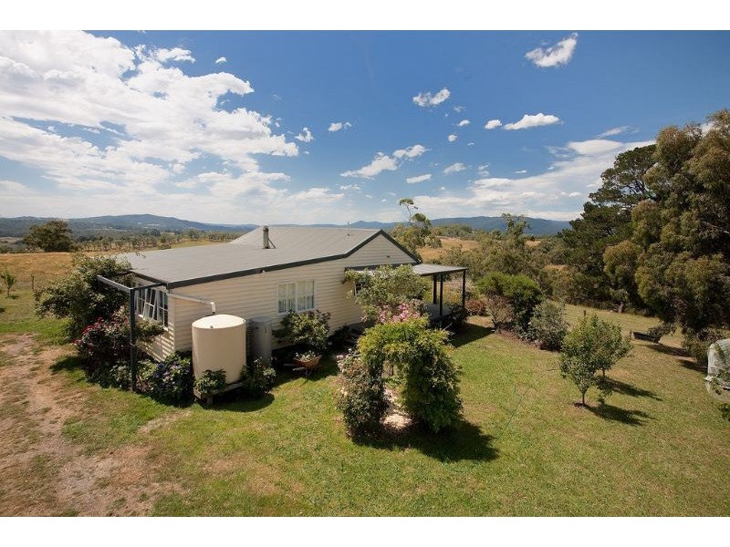 60 Longs Road, Woori Yallock VIC 3139
