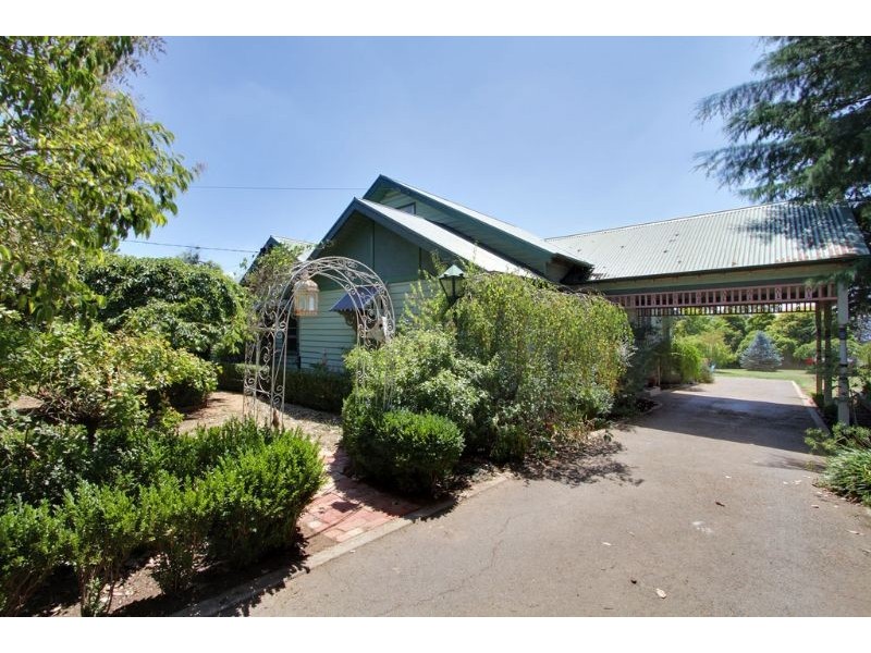 365 Clegg Road, Wandin North VIC 3139