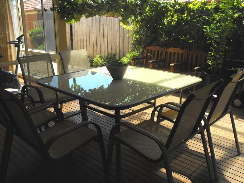 16 Paris Court, Mooroolbark VIC 3138