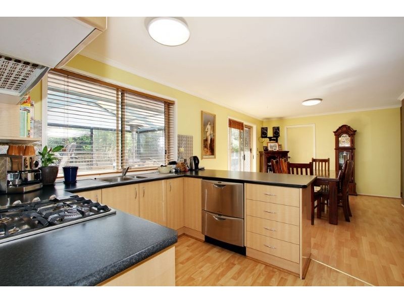 1 Rolaine Close, Lilydale VIC 3140