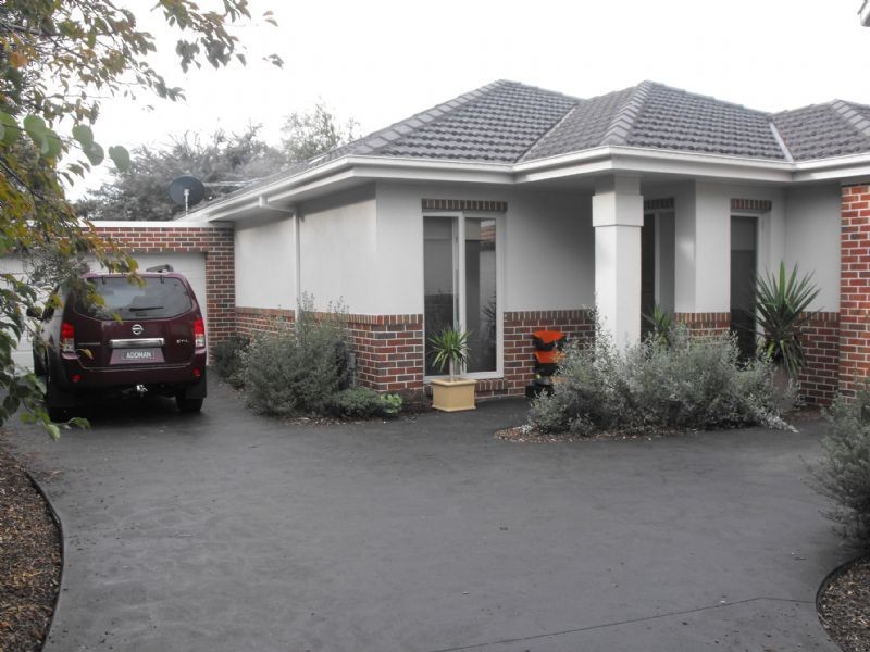3/10 DESCHAMPS STREET, Lilydale VIC 3140