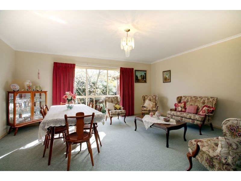 10 Yarraridge Drive, Chirnside Park VIC 3116