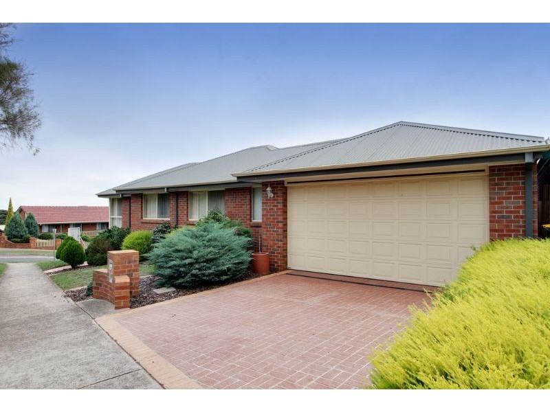 173 Hayrick Lane, Mooroolbark VIC 3138