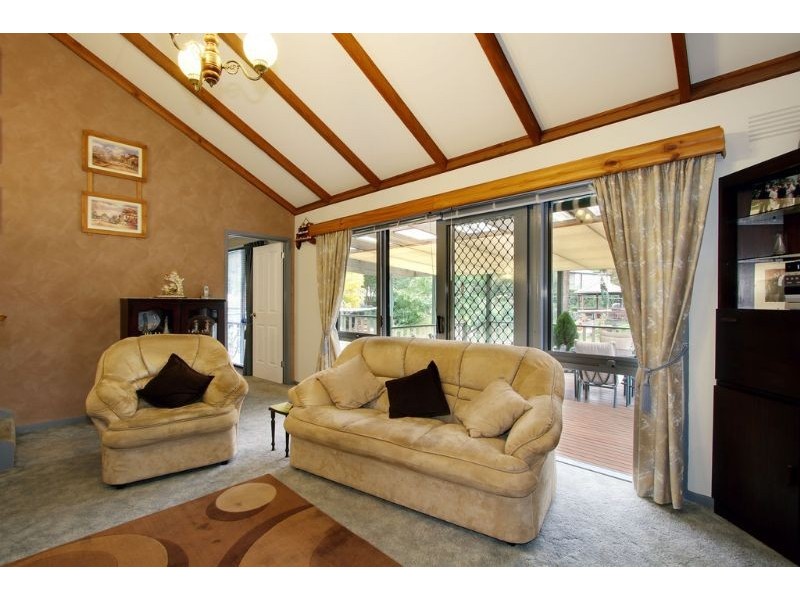 7 Matthews Court, Launching Place VIC 3139