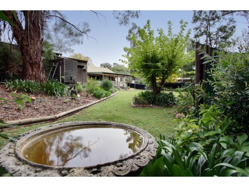 7 Matthews Court, Launching Place VIC 3139