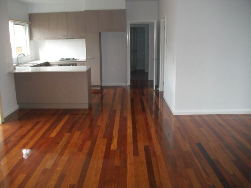 2/6 Deschamps Street, Lilydale VIC 3140
