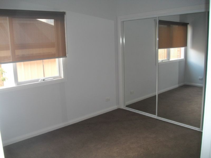 2/6 Deschamps Street, Lilydale VIC 3140