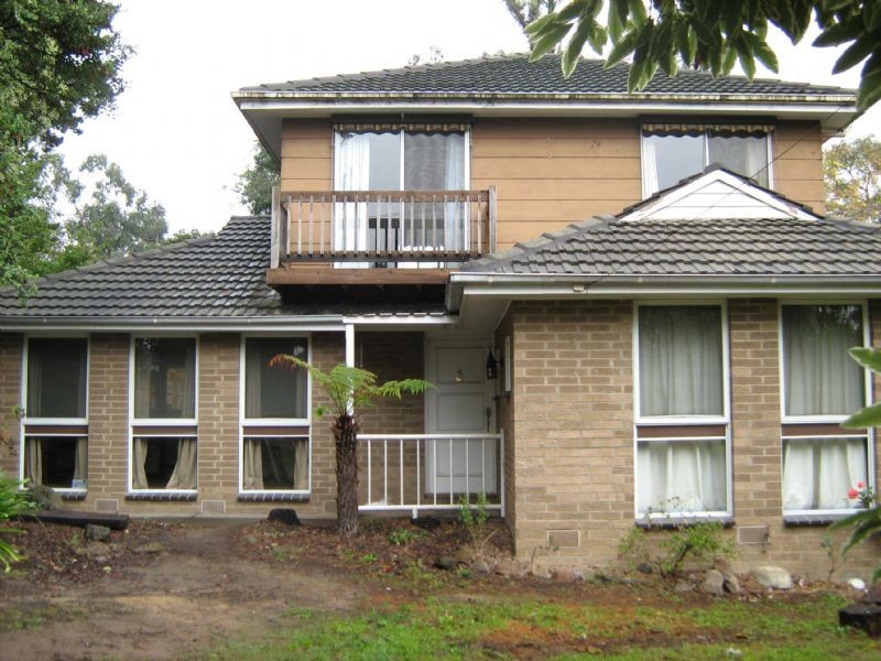 11 Kemp Avenue, Mount Evelyn VIC 3796