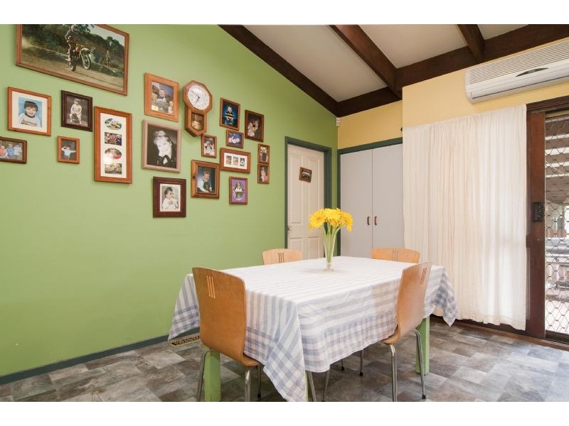 9 Paynes Road, Seville VIC 3139