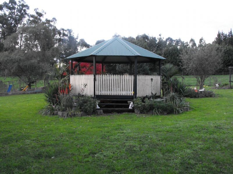 70 Glen Road, Silvan VIC 3795
