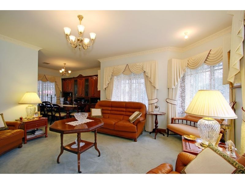 98 Eucalypt Drive, Lilydale VIC 3140