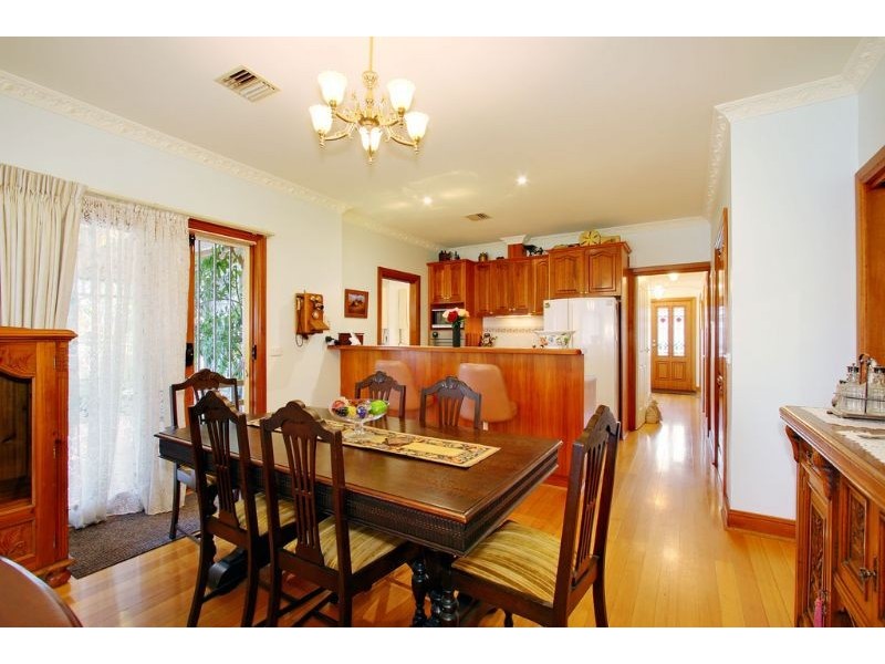 98 Eucalypt Drive, Lilydale VIC 3140
