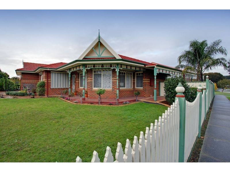 98 Eucalypt Drive, Lilydale VIC 3140