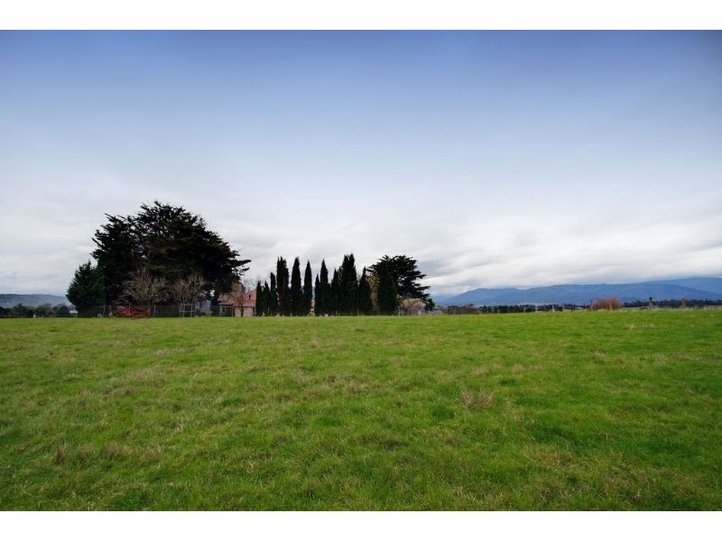 732 Warburton Highway, Seville VIC 3139