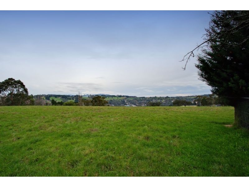 732 Warburton Highway, Seville VIC 3139