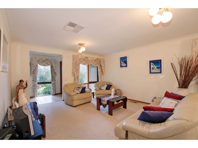 25 Lakeview Drive, Lilydale VIC 3140