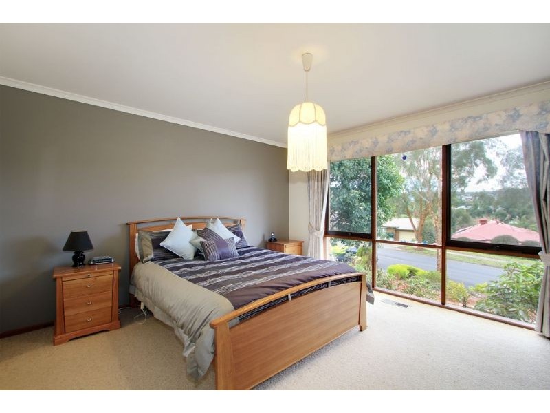 25 Lakeview Drive, Lilydale VIC 3140