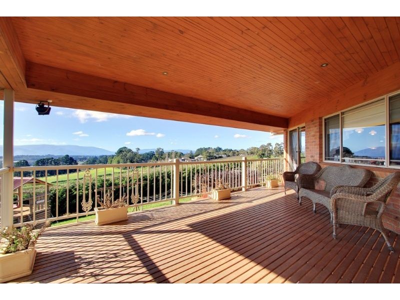 50 – 60 Chapman Road, Silvan VIC 3795