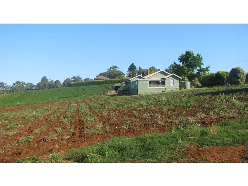 50 – 60 Chapman Road, Silvan VIC 3795