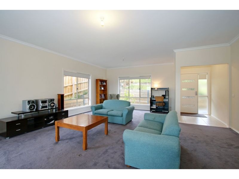 11 Bastow Road, Lilydale VIC 3140