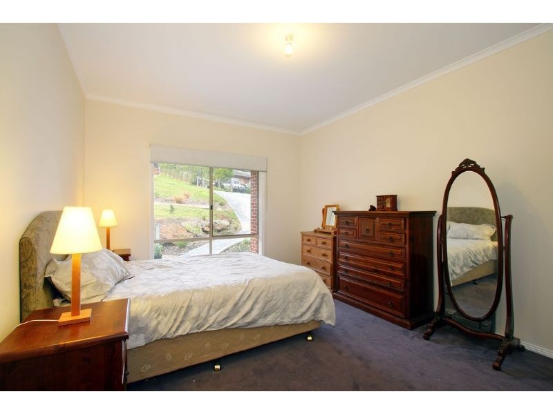 11 Bastow Road, Lilydale VIC 3140
