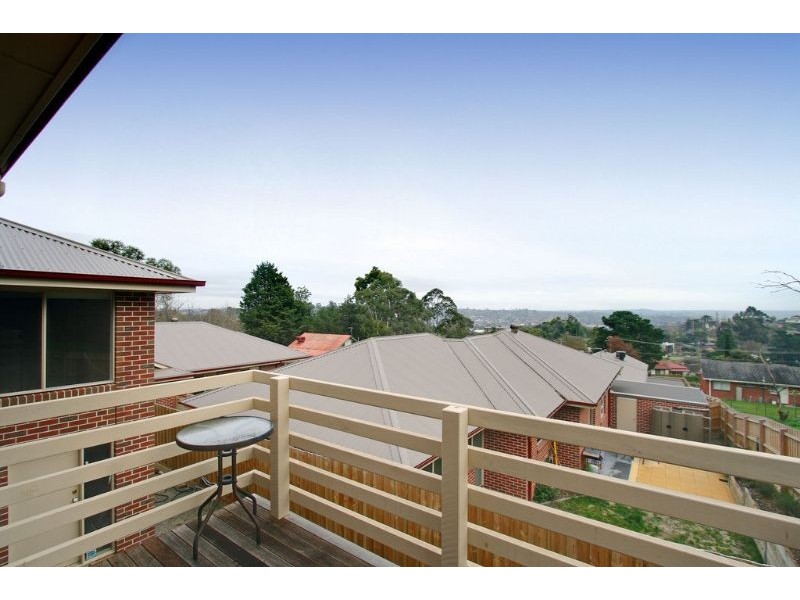 11 Bastow Road, Lilydale VIC 3140