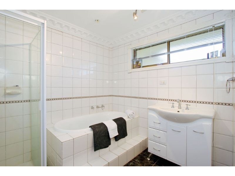 22 Circle Ridge, Chirnside Park VIC 3116