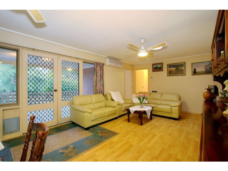 28 Railway Road, Seville VIC 3139