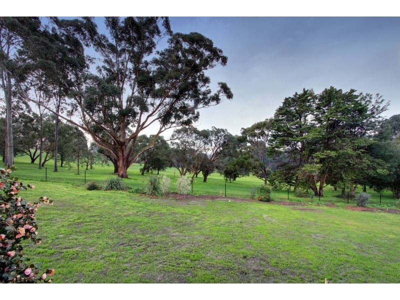 52 Kingswood Drive, Chirnside Park VIC 3116