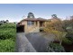 18 Bimbadeen Drive, Mooroolbark VIC 3138