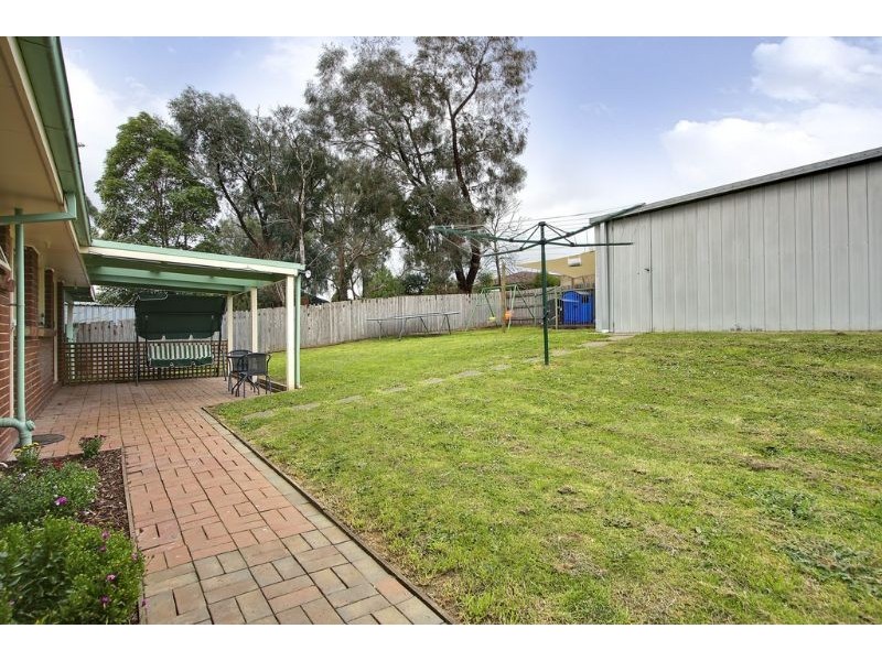 3 Cornelia Close, Kilsyth VIC 3137