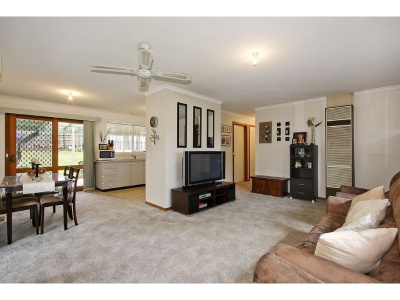 3 Cornelia Close, Kilsyth VIC 3137