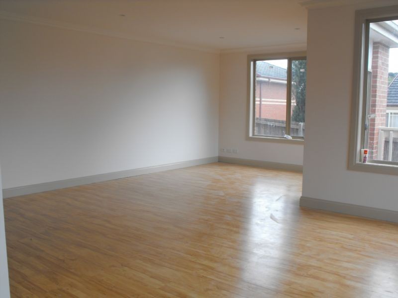 2/92 Victoria Road, Lilydale VIC 3140