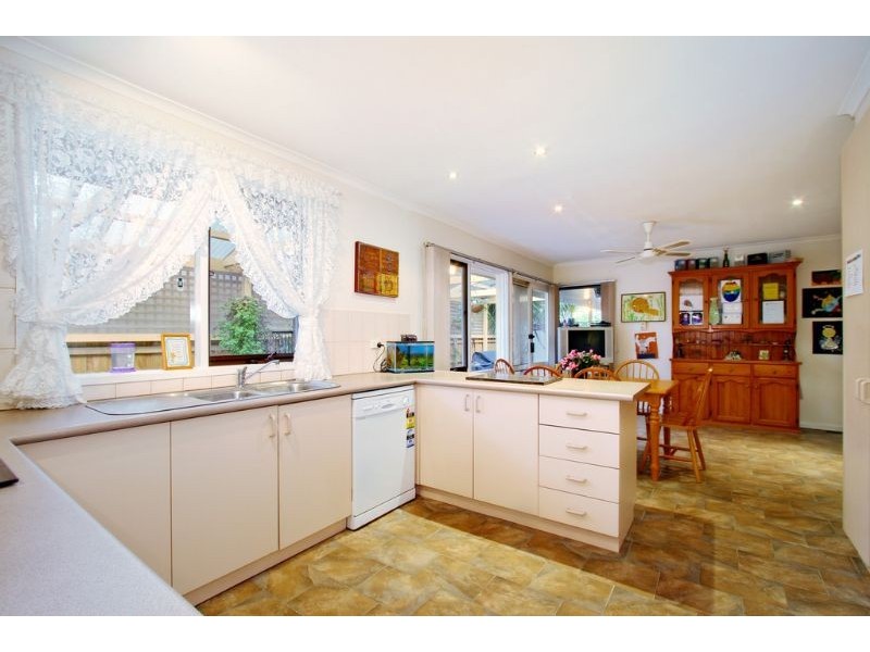 21 Parkstone Drive, Bayswater North VIC 3153