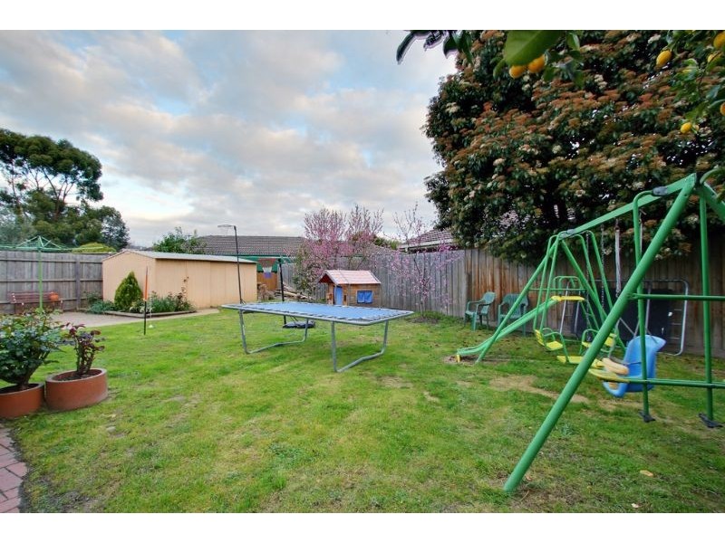 21 Parkstone Drive, Bayswater North VIC 3153