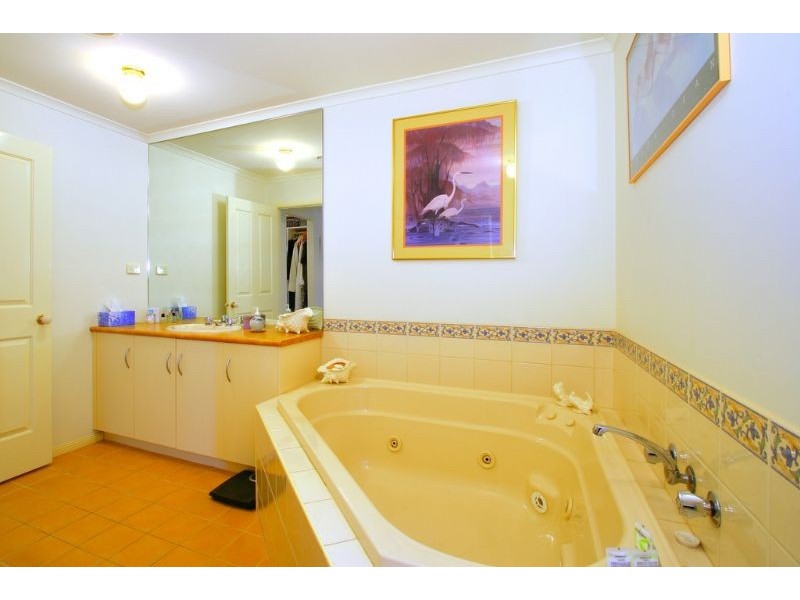 46 Clearwater Drive, Lilydale VIC 3140
