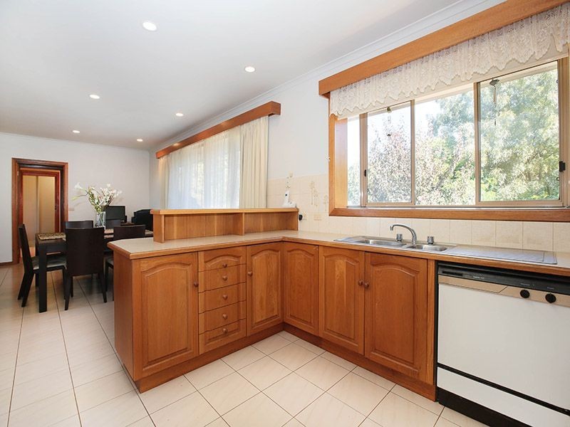 17 George Street, Wandin North VIC 3139