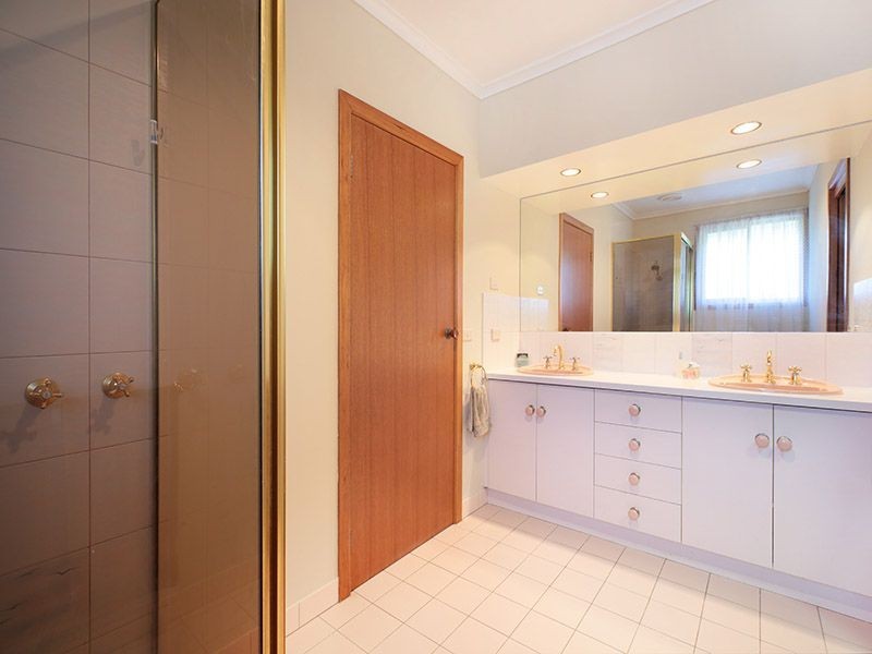 17 George Street, Wandin North VIC 3139