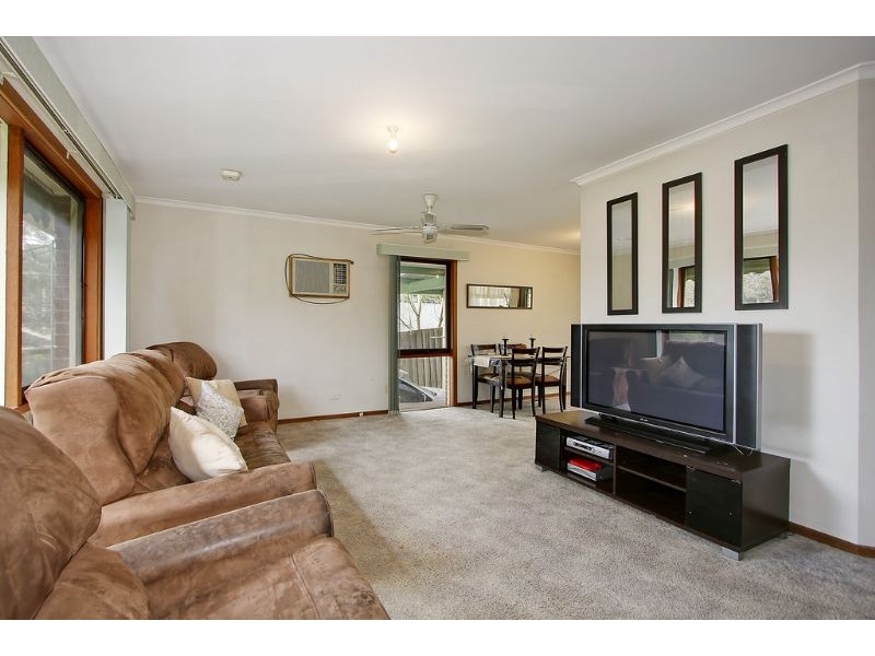 3 Cornelia Close, Kilsyth VIC 3137