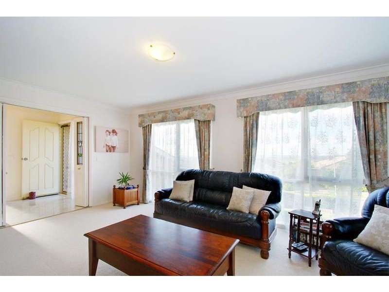 5 Elm Grove, Mooroolbark VIC 3138