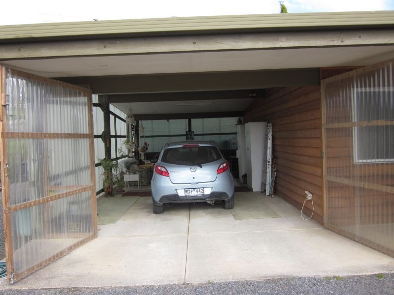 4/33 Howard Street, Seville VIC 3139