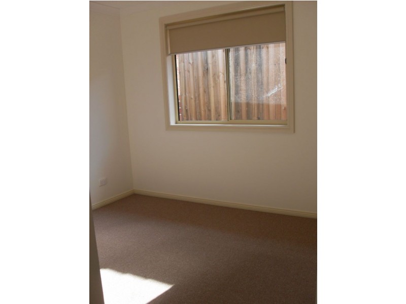 40 Glen Dhu Road, Kilsyth VIC 3137