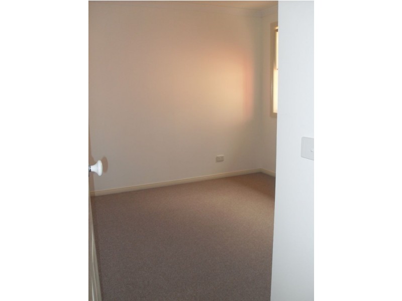 40 Glen Dhu Road, Kilsyth VIC 3137