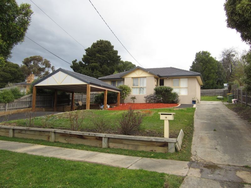 18 Sheldon Avenue, Mooroolbark VIC 3138
