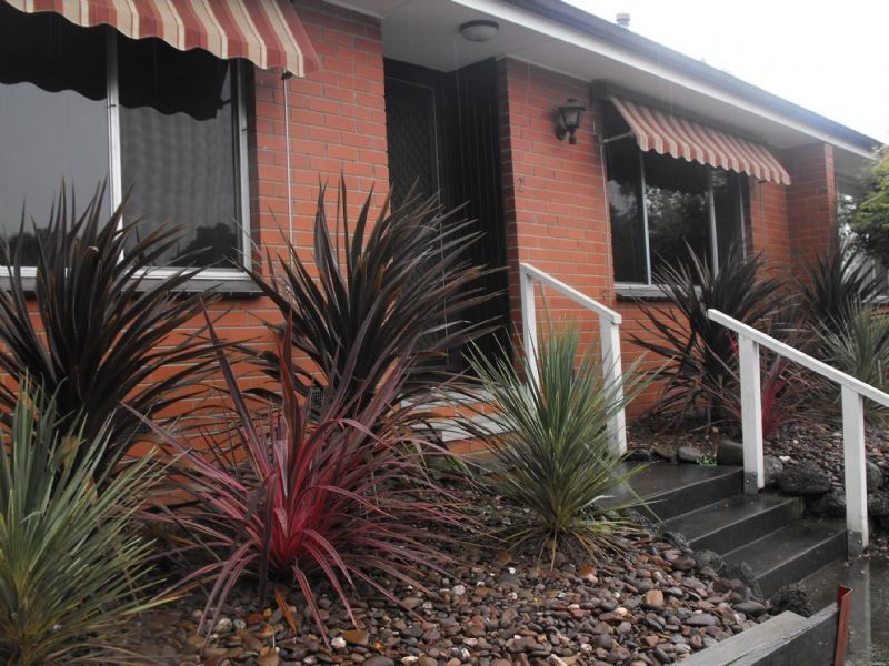 2/7 Fortuna Avenue, Croydon VIC 3136