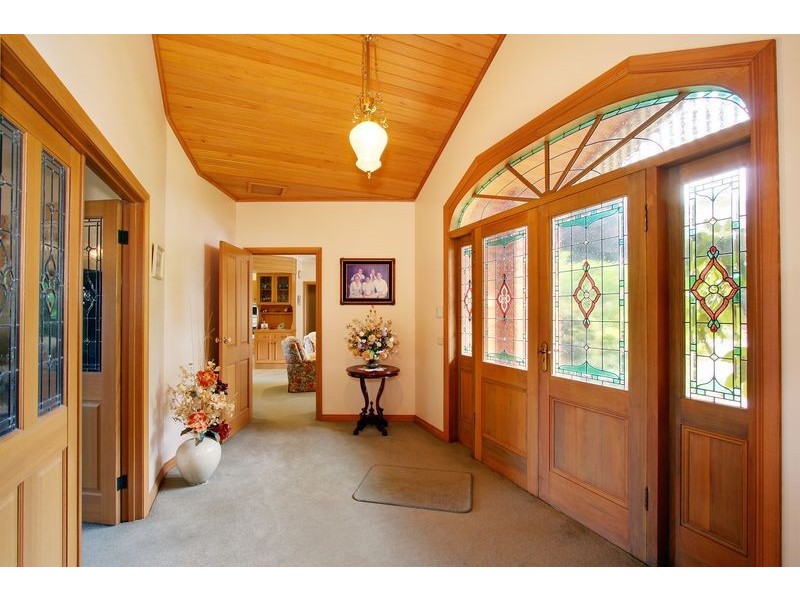 79 Wellington Road, Wandin North VIC 3139