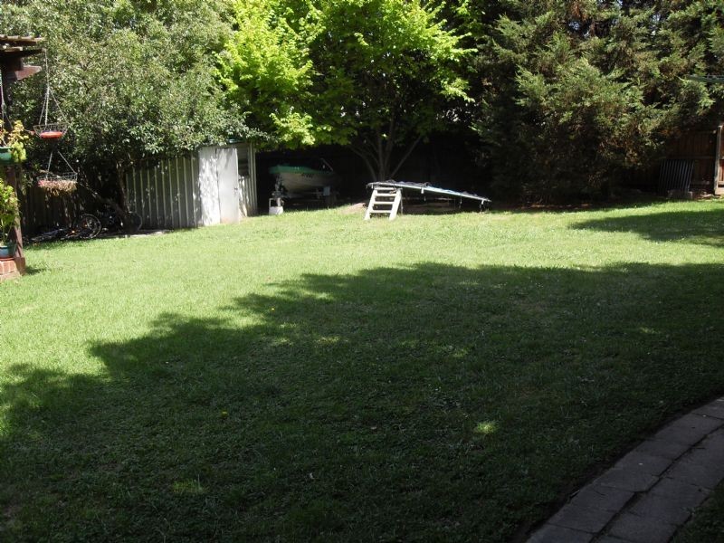 16 Trafalgar Crescent, Lilydale VIC 3140