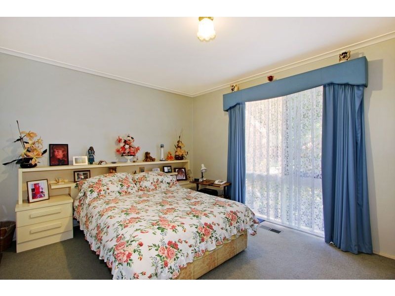 16/30a Forest Road, Ferntree Gully VIC 3156