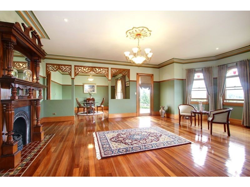 Chirnside Park VIC 3116