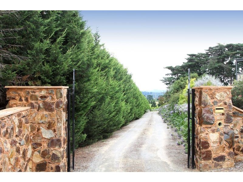 Chirnside Park VIC 3116